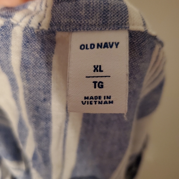 Shirt - Picture 2 of 2